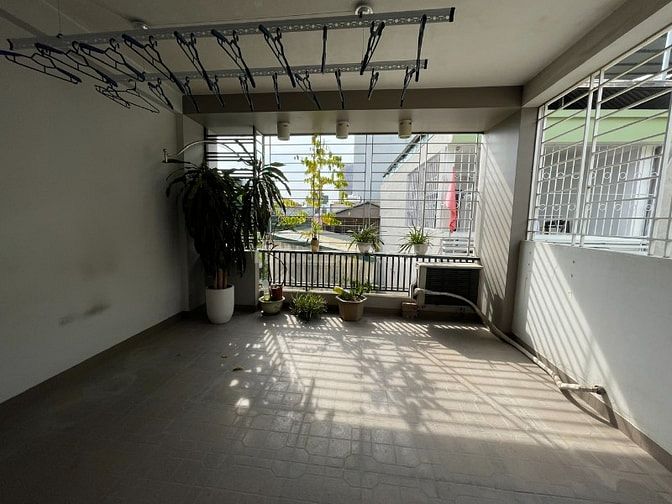 Chính chủ cần bán, nhà phố Định Công,60m2,4T,mt4m,gần phố.