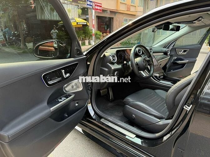 Mercedes Benz C Class 2021 C 300 AMG - 19000 km