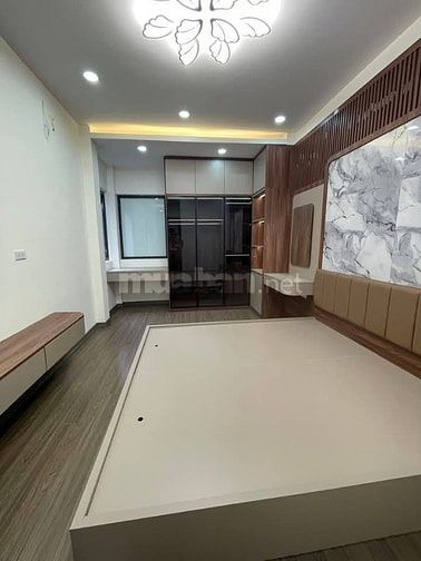 Nhà Đẹp Gần Đường Ô TÔ Tam Trinh 27m, 5 tầng, mt 3.2m, giá 5.95 tỷ