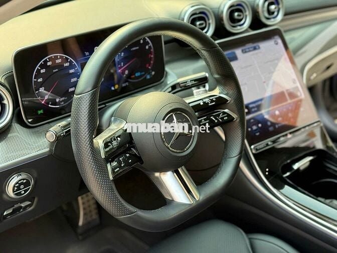 Mercedes Benz C Class 2021 C 300 AMG - 19000 km