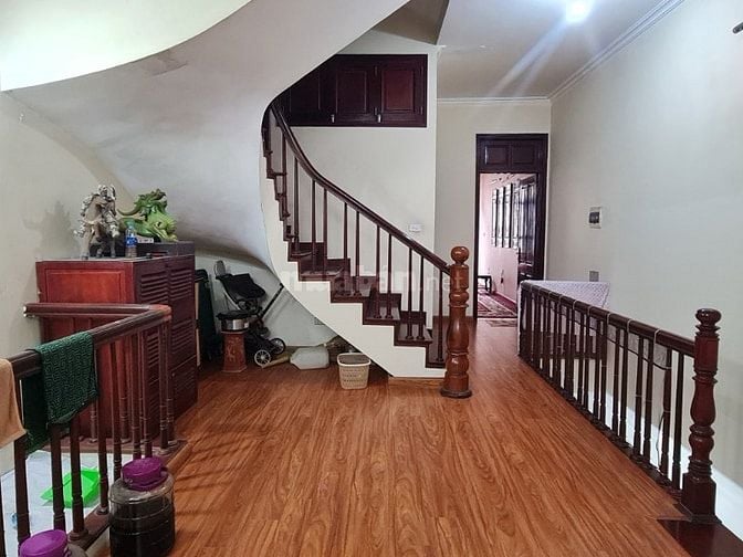 Bán nhà mặt phố Mỹ Đình, 12,5 tỷ, 43m2, ô tô kinh doanh,phù hợp làmCTY