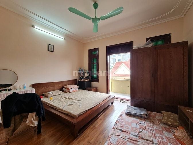 Bán nhà mặt phố Mỹ Đình, 12,5 tỷ, 43m2, ô tô kinh doanh,phù hợp làmCTY