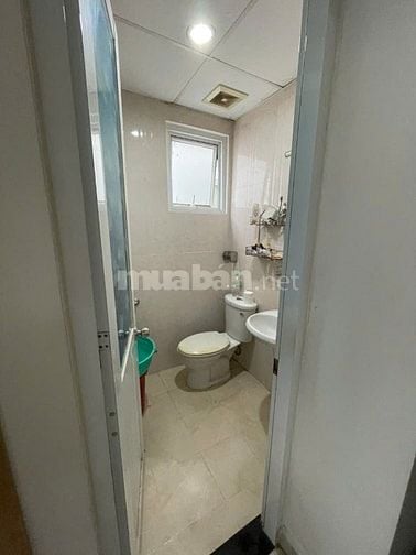 Bán căn hộ chính chủ chung cư 8x plus, P. Tân Thới Nhất, Q.12, Tphcm