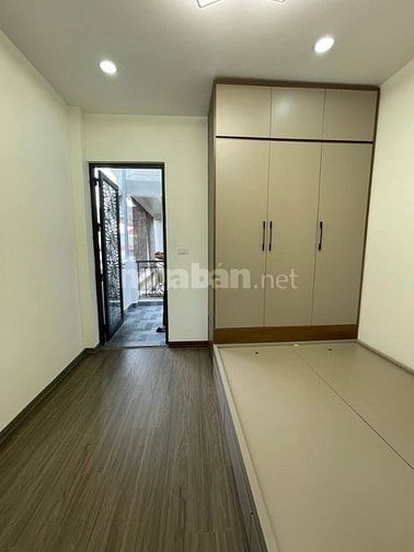 Nhà Đẹp Gần Đường Ô TÔ Tam Trinh 27m, 5 tầng, mt 3.2m, giá 5.95 tỷ