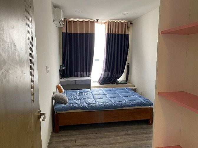 Cực hời, 80m2, 3,8 tỷ bao hết, nội thất đẹp, view pháo hoa, sông SG