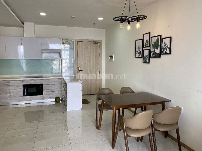 Cực hời, 80m2, 3,8 tỷ bao hết, nội thất đẹp, view pháo hoa, sông SG