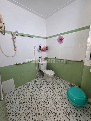 Bán nhà đúc 4 tầng Hẻm Nguyễn Đình Chính, P.11, Phú Nhuận, H. ChínTây 