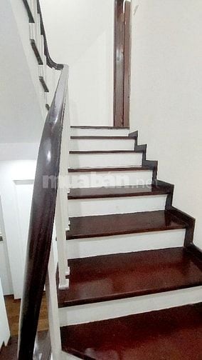 BÁN NHÀ CHÍNH CHỦ VỊ TRÍ ĐẸP, TIỆN ÍCH ĐẦY ĐỦ, GIÁ HỢP LÝ TẠI D.Q.HÀM