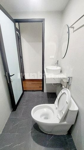 BÁN NHÀ CHÍNH CHỦ VỊ TRÍ ĐẸP, TIỆN ÍCH ĐẦY ĐỦ, GIÁ HỢP LÝ TẠI D.Q.HÀM