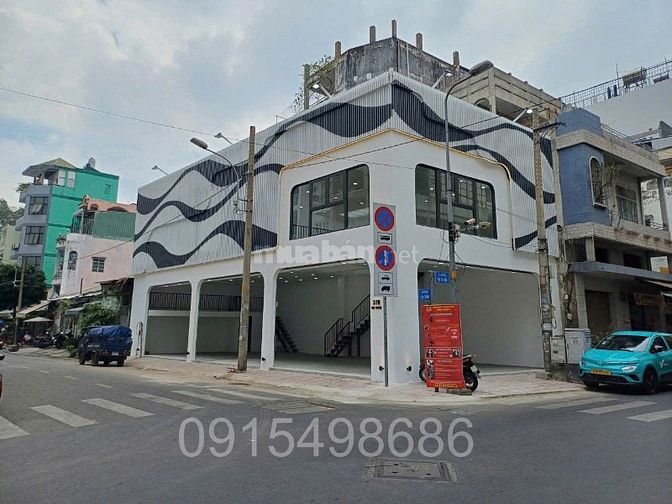 Căn góc 2 MT hiếm có, ngang khủng 18.75m, ngay Trung Tâm Quận 5