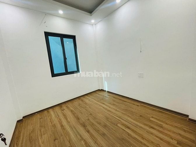 Bán nhà mặt ngõ kinh doanh Vũ Tông Phan 