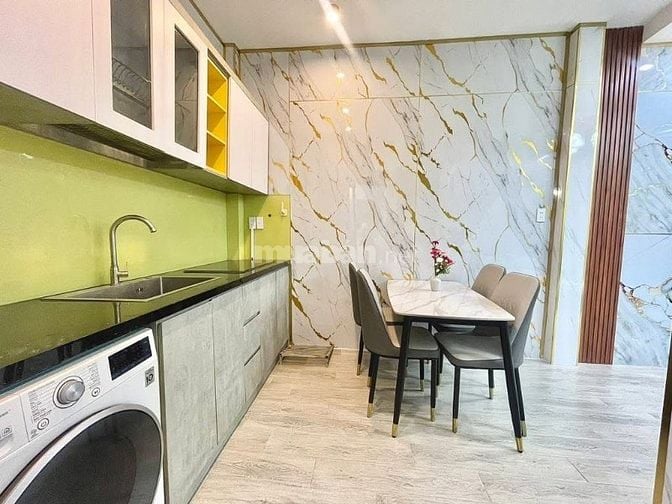 Nguyễn Thị Huỳnh bán gấp chỉ 1 tỷ  có sẵn nội thất gần Bảo Tuổi trẻ