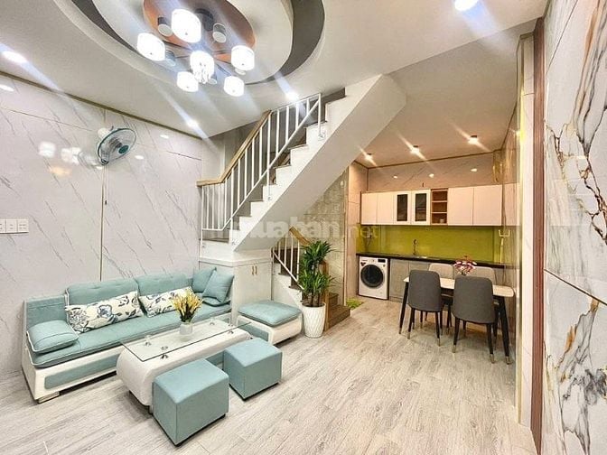 Nguyễn Thị Huỳnh bán gấp chỉ 1 tỷ  có sẵn nội thất gần Bảo Tuổi trẻ