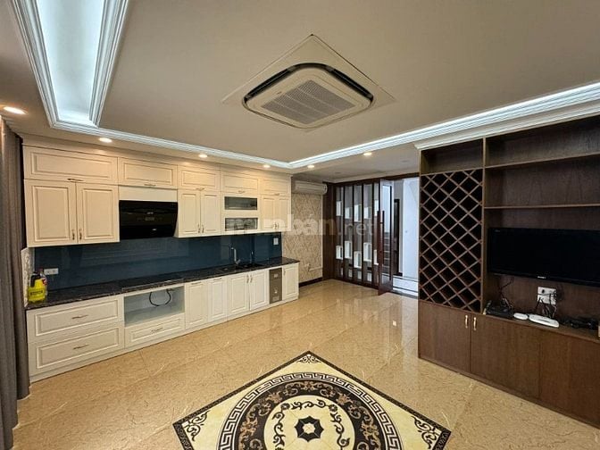 Bán nhà phố Lê Hồng Phòng, 120m2, phân lô ô tô dừng đỗ, 6t, thang máy.