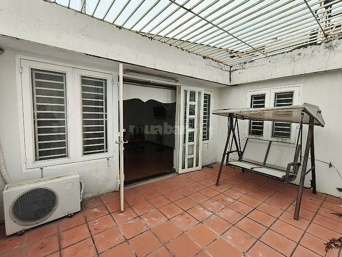 Biệt thự sân vườn 223m2 đúc 2 lầu hxh Trần Xuân Soạn khu Kiều Đàm Q7.