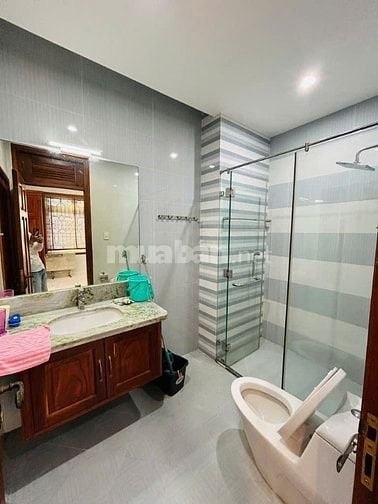 Nhà đẹp Võ Thị Đặng, DT 6x20m, mặt tiền siêu rộng.