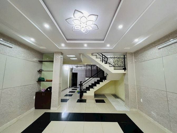 Bán nhà hẻm 5m Lê văn sỹ q3 , 5,8x12m (60m2) trệt 2 lầu đúc , 9,5 tỷtl