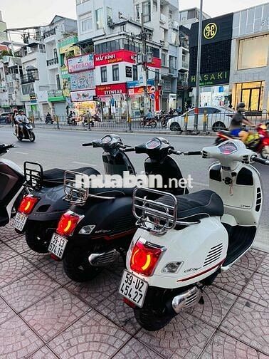 Vespa GTS 150 150 2O22 chính chủ 1 chủ Bs Tphcm