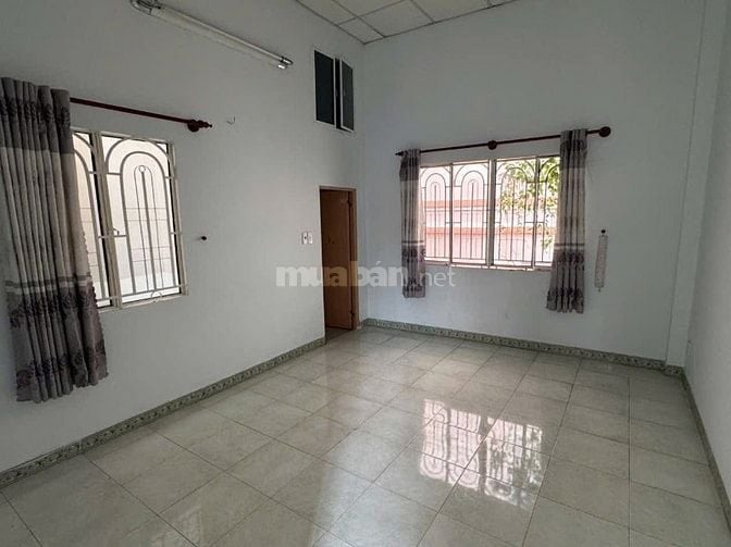 CC Ngộp bán gấp căn nhà bên Đỗ Xuân Hợp Q9 63m2_1 Tỷ 180tr Sổ Hồng 