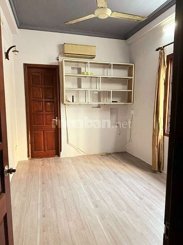 Cho thuê nhà phố Trung Kính, Cầu Giấy 50m2, 3.5T, cách MP 30m, làm VP