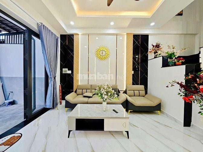 SĂN NHÀ GIÁ TỐT- Ngay PHẠM VĂN ĐỒNG, Dt 43,6m2, Sổ sẵn- ĐẦU TƯ LÀ LỜI