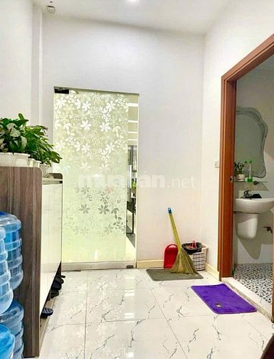 BÁN NHÀ MẶT PHỐ VIP HÀO NAM – 60M2 x 5 TẦNG THANG MÁY – CHỈ 37,5 TỶ