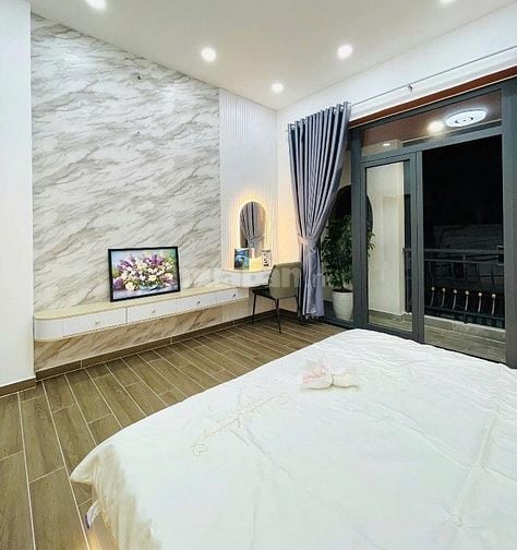 SĂN NHÀ GIÁ TỐT- Ngay PHẠM VĂN ĐỒNG, Dt 43,6m2, Sổ sẵn- ĐẦU TƯ LÀ LỜI