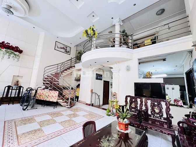 MẶT TIỀN " THÍCH MINH NGUYỆT " 185m2 ( 9x20.5m) TIỆN XÂY CHDV, TOÀ NHÀ