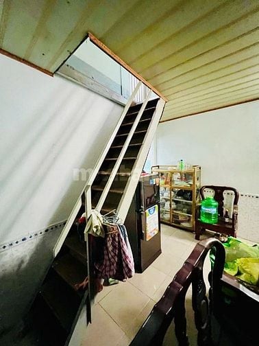 Bán nhà Phạm Thế Hiển, Q8. (4x12) 2Lầu, SHR, gần Chợ, nhỉnh 3 tỷ