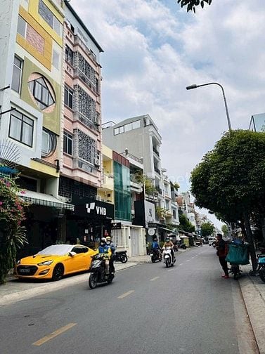 Cho thuê nhà MT Nguyễn Đình Chiểu Q3 dt: 3m x 12m 3L1st giá 25tr/th
