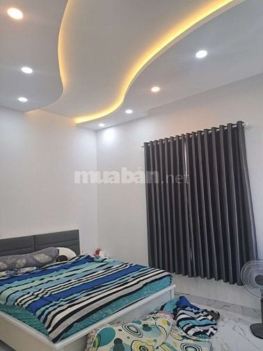 bán nhà góc DT68m2(4x17m)-3PN-2WC-Đ ôtô-Trần quang Diệu-Vĩnh hoà-NT-3T