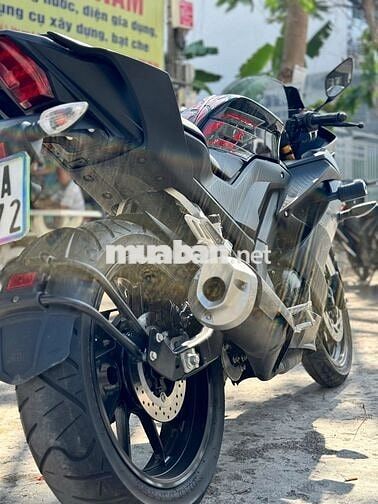 R15 đời 2021 odo 6k
