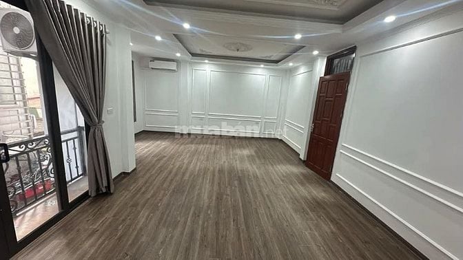 Bán siêu phẩm xây mới 6 tầng Thang máy  giá 7,3 tỷ 