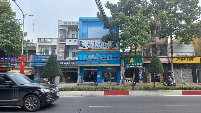 Cho thuê kho, xưởng kinh doanh, vị trí vàng Đồng Khởi