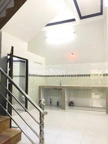 Bán nhà mặt tiền hẻm xe tải 79 Phan Anh