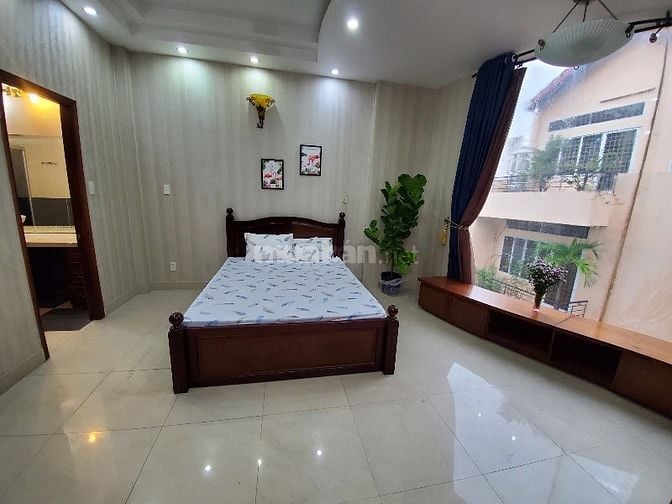 Cho thuê phòng trọ Nguyễn Đình Chính
