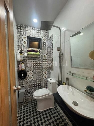 Bán nhà chính chủ đường Nguyễn Văn Lượng , p10, Gò Vấp, 4PN, 5WC SHR 