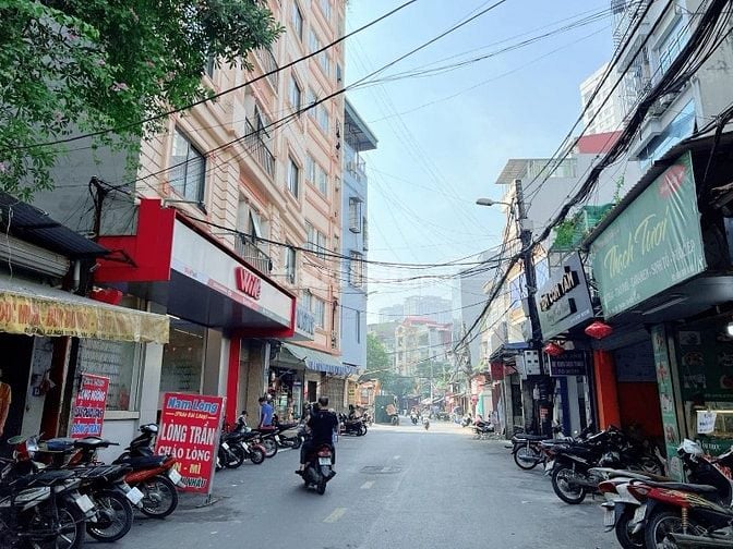 CHO THUÊ NHÀ NGUYÊN CĂN LÀM VĂN PHÒNG PHỐ LÊ TRỌNG TẤN