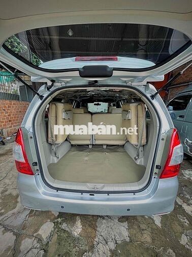 Toyota Innova 2015 E