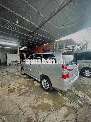 Toyota Innova 2015 E