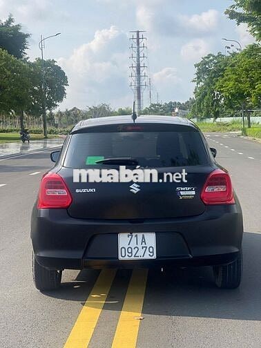 Suzuki Swift 2020 GLX 1.2 AT - 27000 km
