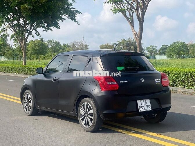 Suzuki Swift 2020 GLX 1.2 AT - 27000 km