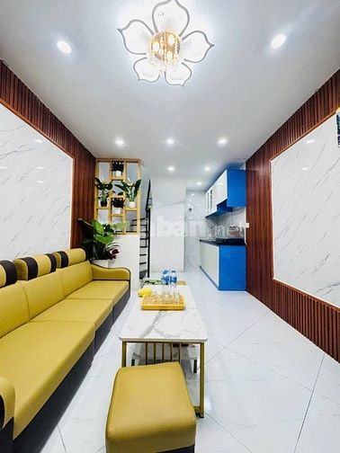 Siêu phẩm ngõ Bạch Mai, giá 5.95 tỷ, 20m2x5T, có sân, ẢNH THẬT 
