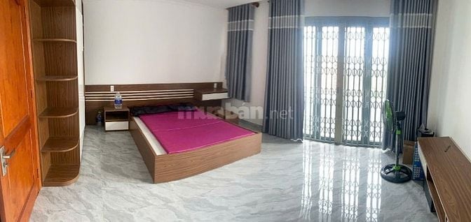 BÁN NHÀ 1 TRỆT 3 LẦU NGAY CHỢ PHƯỚC KIỂN LÊ VĂN LƯƠNG