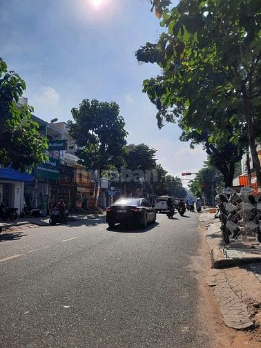 Bán nhà đẹp MTKD Đông Đúc 20m TÊN LỬA - 4x15m 4 Tầng 5PN