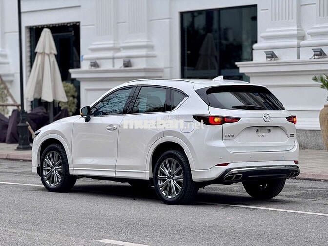 Mazda CX5 2023 Premium Exclusive 2.0 AT - 24000 km