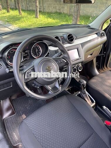 Suzuki Swift 2020 GLX 1.2 AT - 27000 km
