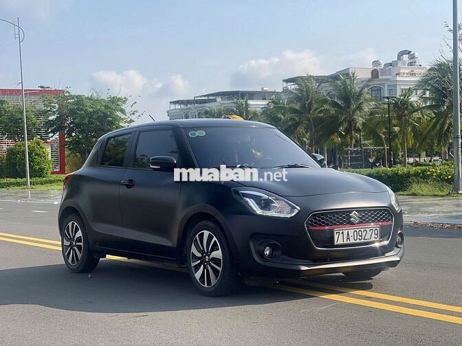 Suzuki Swift 2020 GLX 1.2 AT - 27000 km