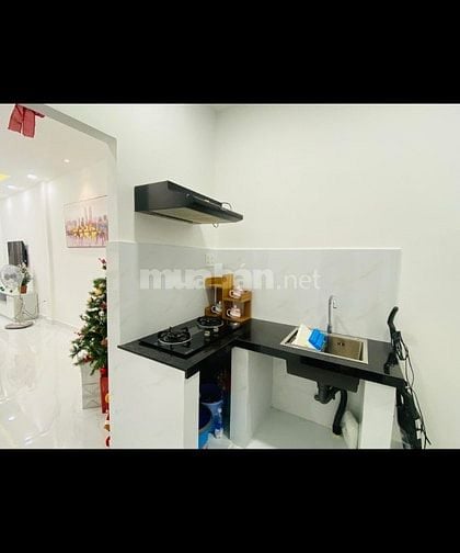 Bán nhà đẹp hẻm 193 Nguyễn Cư Trinh Q1 dt 3x11,5m 2 tầng chỉ 4,8 tỷ.