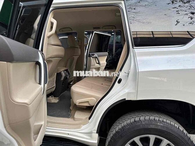 Toyota Prado 2018 dky 2019 - 1 chủ - 11v km zin